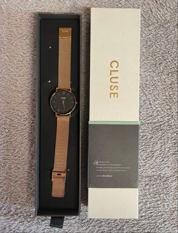 montre Cluse, or rose - élégante & intemporelle - pile OK