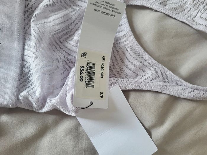 Ensemble Calvin Klein Taille S - photo numéro 4