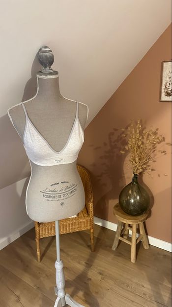 🍃 Soutien-gorge beige sans armatures – Primark – Taille 40/42 – Neuf sans étiquette