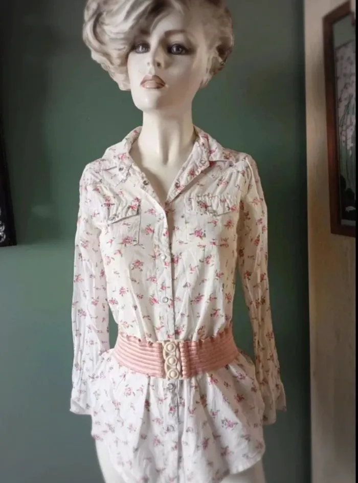 Chemise fleurie XS - photo numéro 2