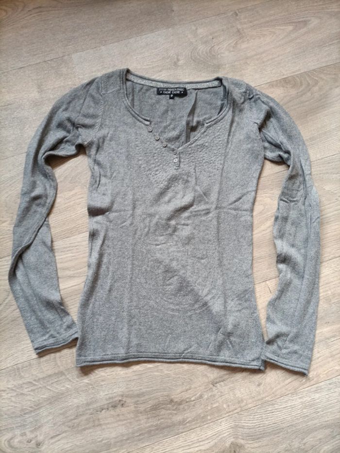 Pull fin cache cache taille 0