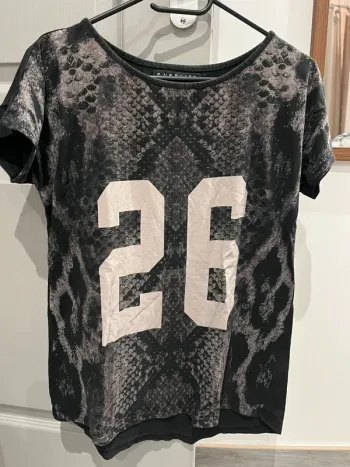 T shirt
