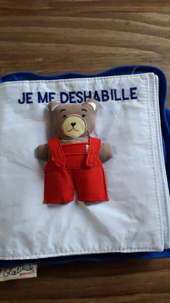 Magnifique livre bébé en tissu et broderie de qualité - photo numéro 6