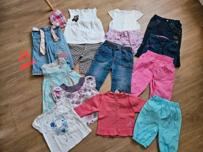 Lot de vêtements fille