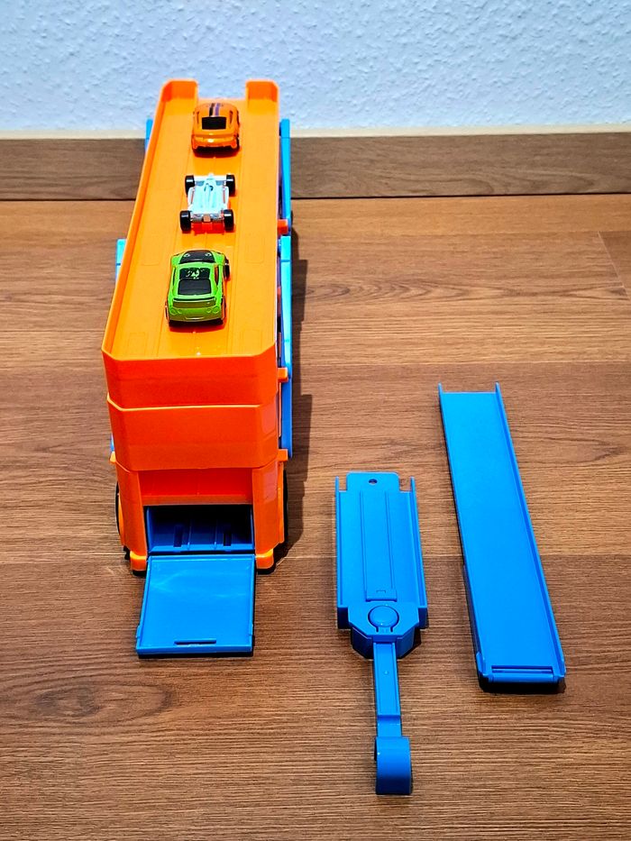 Camion Super Wheelz – transporteur + 3 véhicules - photo numéro 5