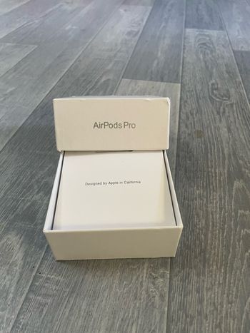 AirPods Pro 2 éme génération compatible MagSafe