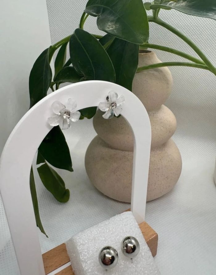 Lot boucle d'oreille fleur et perle argentée - photo numéro 5