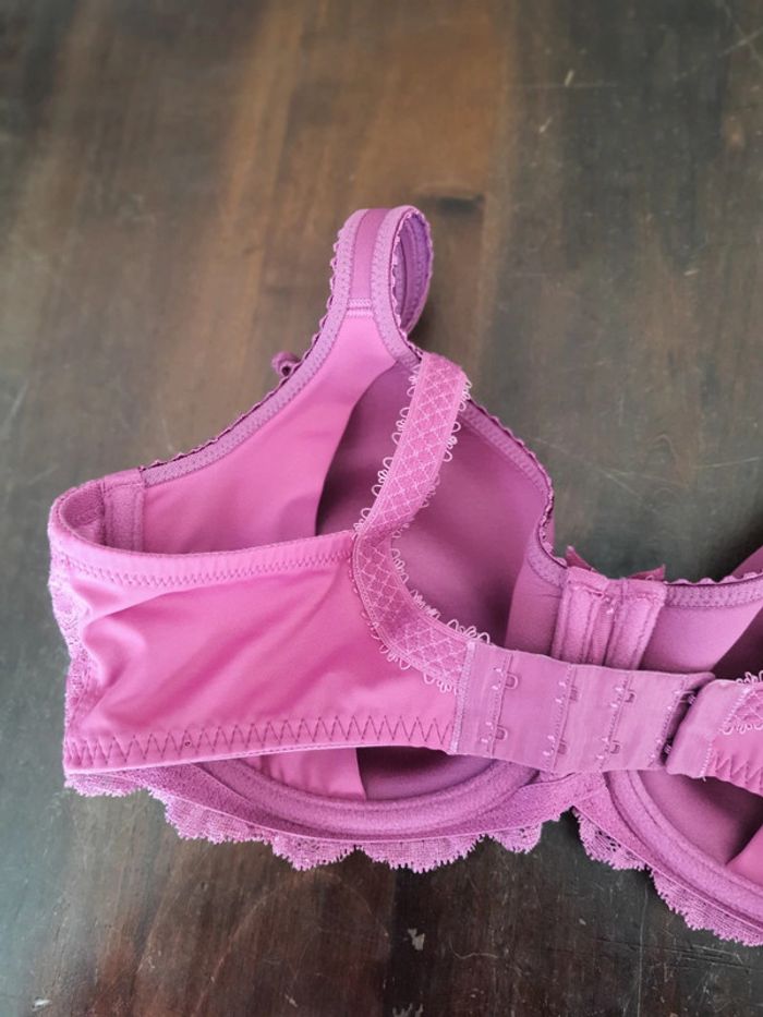 Jolie Soutiens-gorge Playtex fr 95D eu 80D - photo numéro 19