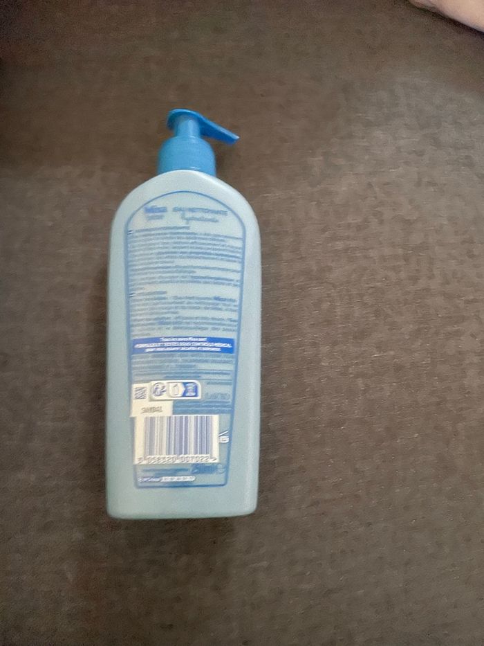 Eau nettoyante mixa bébé