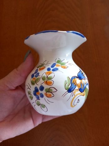 Vase hauteur 9,5 cm.