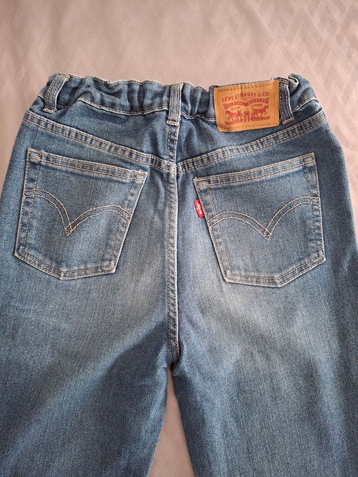 Jean Levi's - photo numéro 3