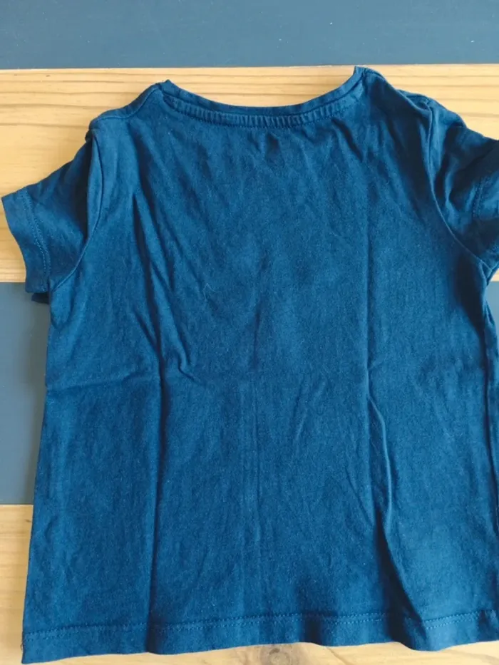 T-shirt pomme bleu marine Kiabi - photo numéro 3