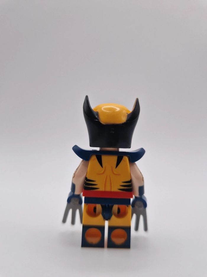 Figurine type lego Wolverine Marvel - photo numéro 3