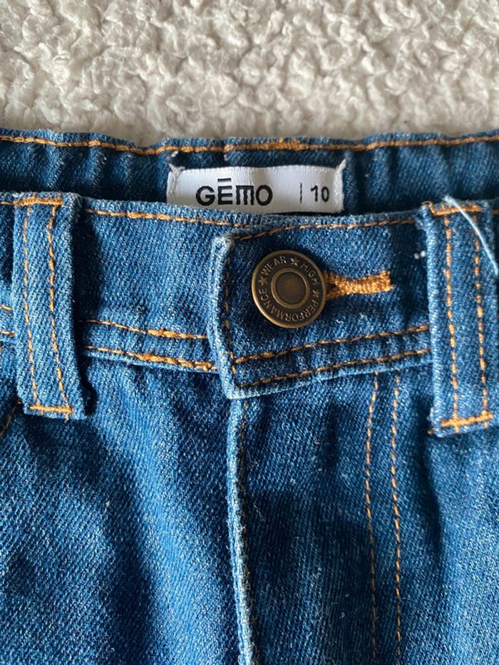Jean brut Gémo 10 ans - photo numéro 3
