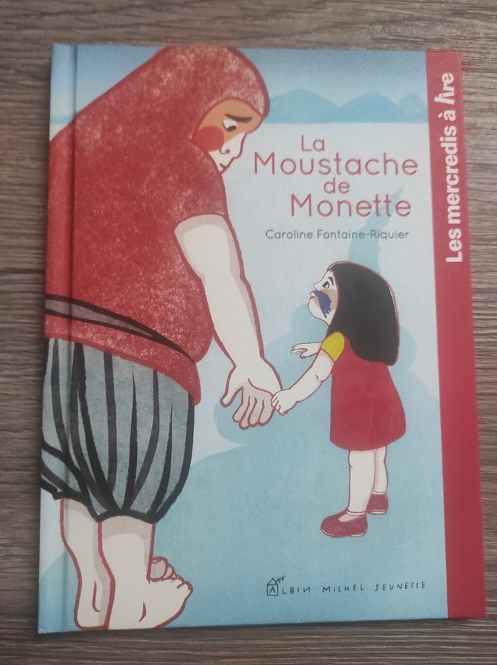 Livre la moustache de Ma nette