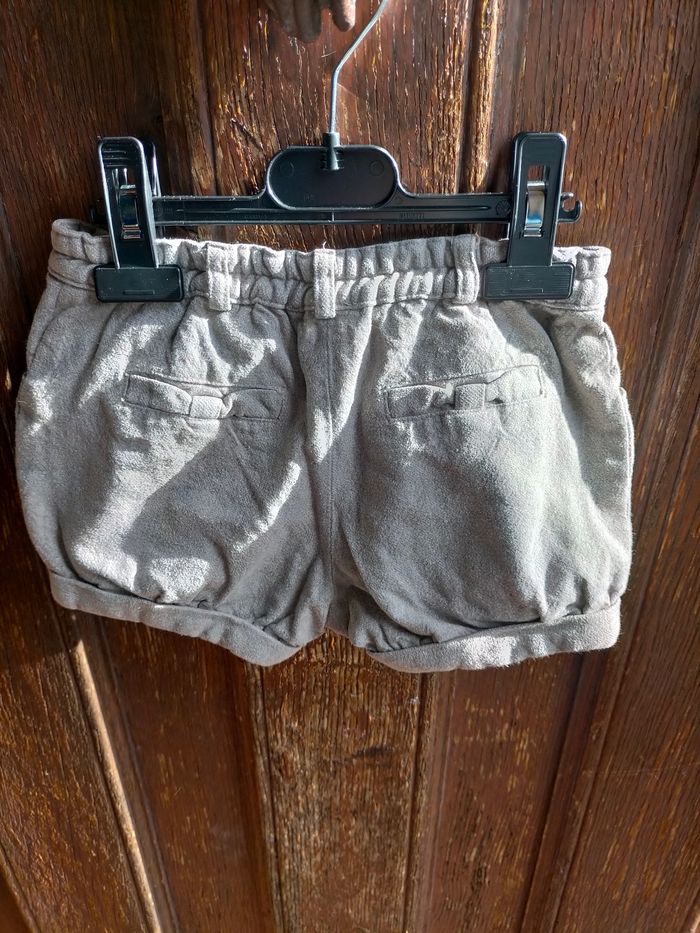 Très joli short Cyrillus 3 ans - photo numéro 3