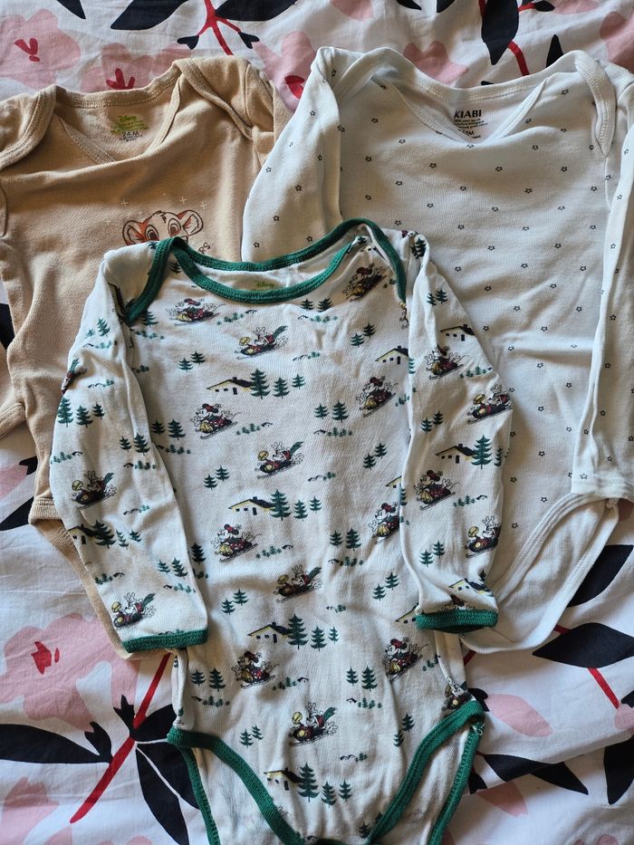 Lot 3 bodies manches longues