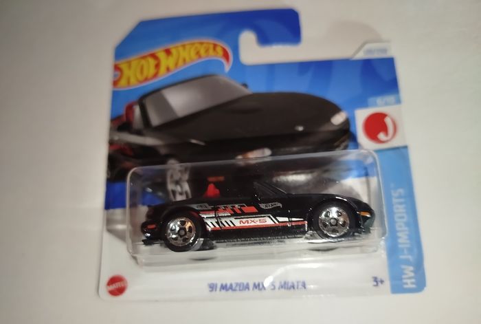Hot Wheels '91 Mazda MX-5 Miata 2024 - photo numéro 2