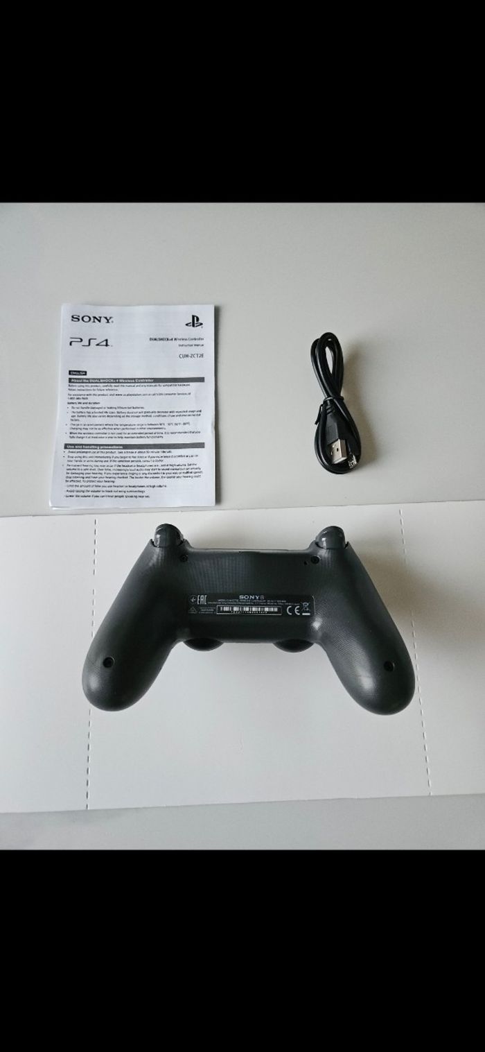 🎮 Manette PS4 Noire + chargeur offert 🎁 "Neuve et Scellée 🔒" - photo numéro 3