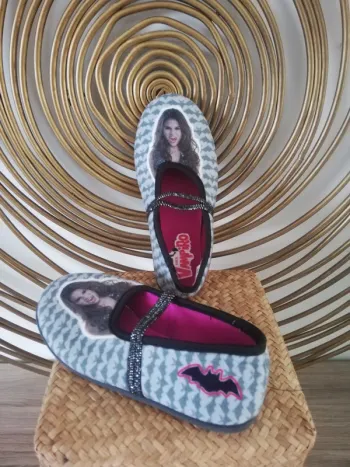 Chaussons ballerines fille Chica Vampiro T32
