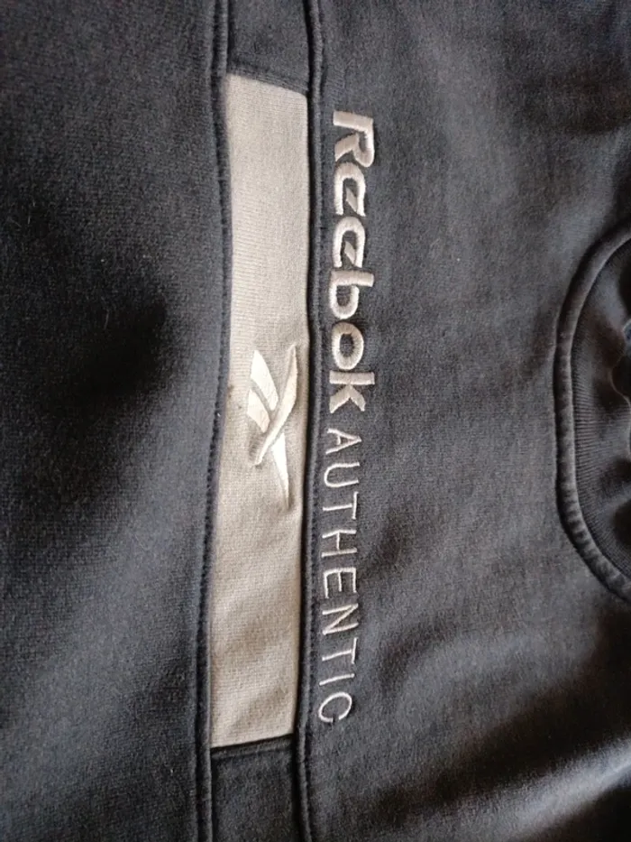 Sweat Reebok 12 ans - photo numéro 4