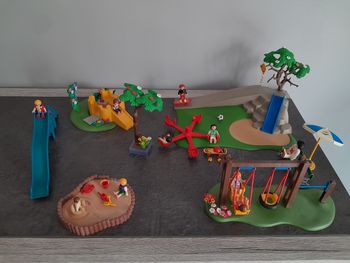Aire de jeux playmobil
