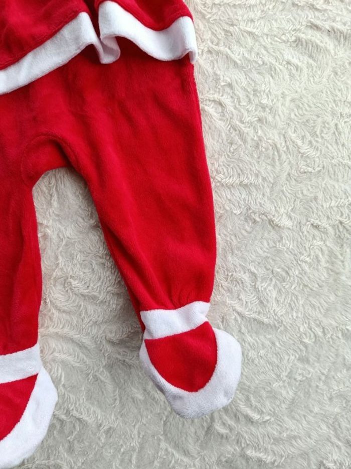 Pyjama grenouillère velours Fille 9 mois cœur Père mère Noël Tex Baby - photo numéro 6