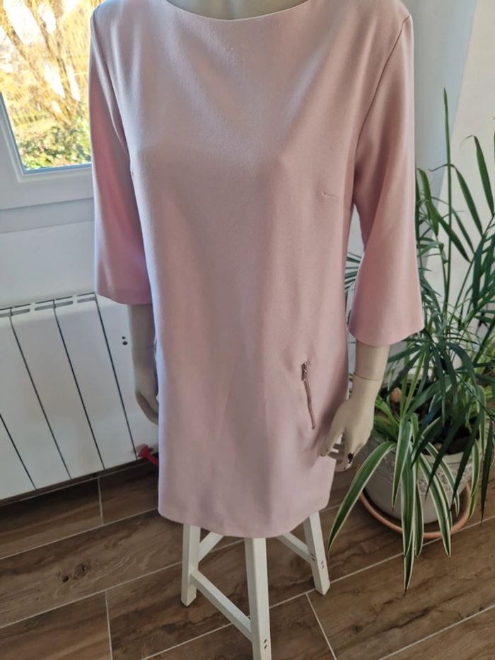 Robe 👗 droite - photo numéro 2
