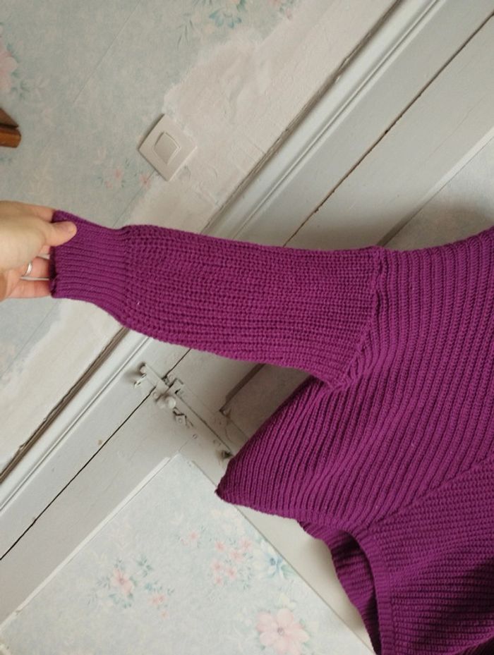 Pull  court croc taille 48 50 - photo numéro 2