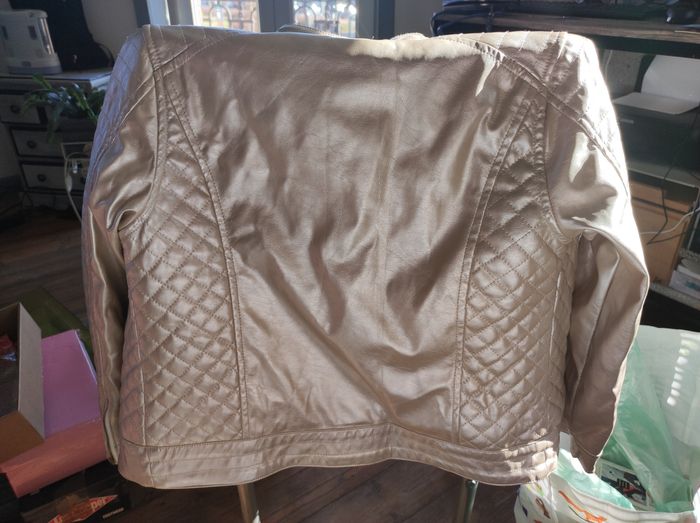 Veste simili mi saison 140 cm