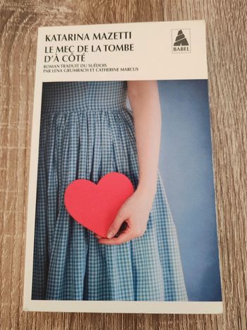 Katarina Mazetti 🟣 Le mec de la tombe d'à côté