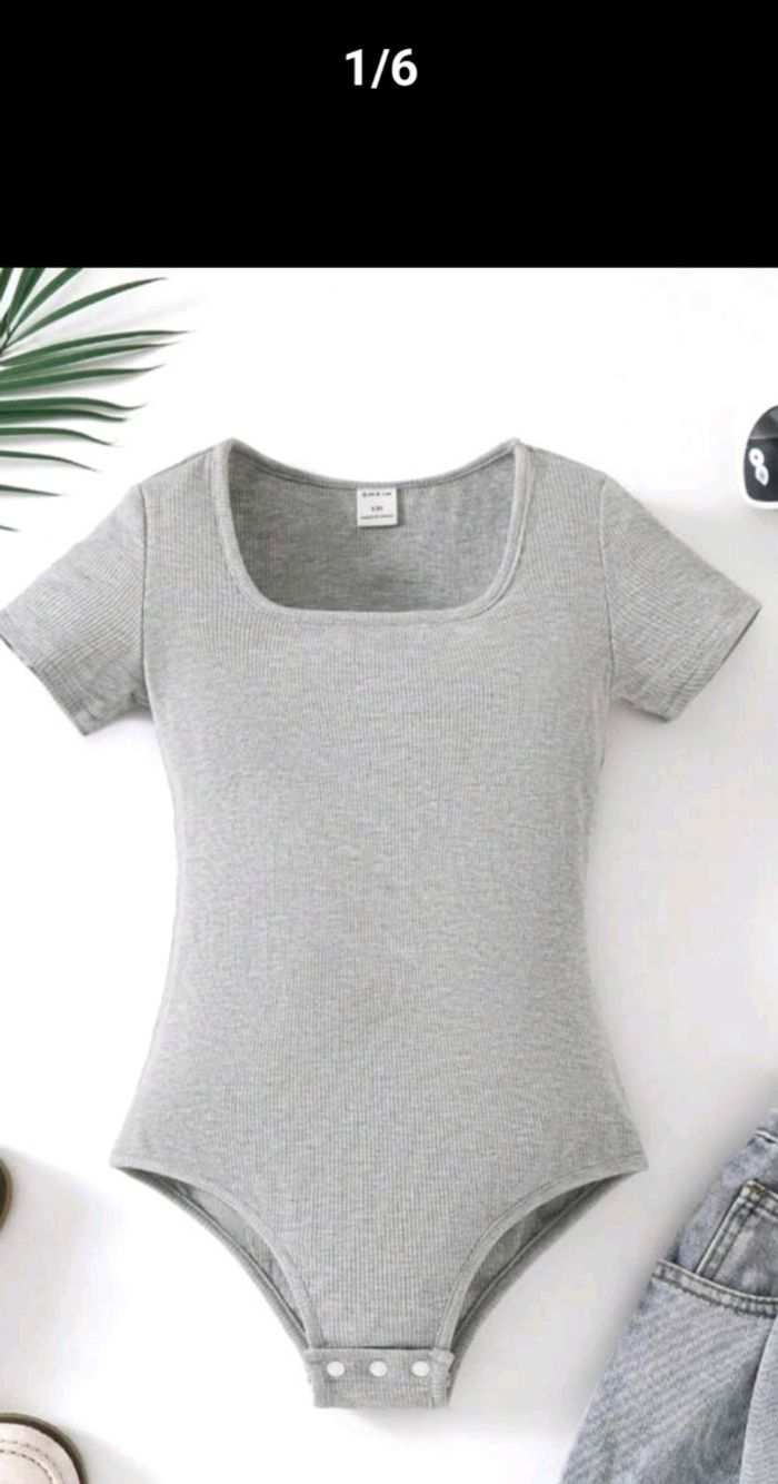Body neuf taille 11/12 ans