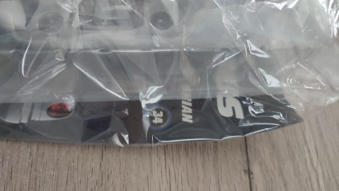 Lot fascicule avec pièces numéro 34 n°34 Nissan Skyline GT-R R34 Fast & Furious de Brian O'Conner 1/ - photo numéro 3