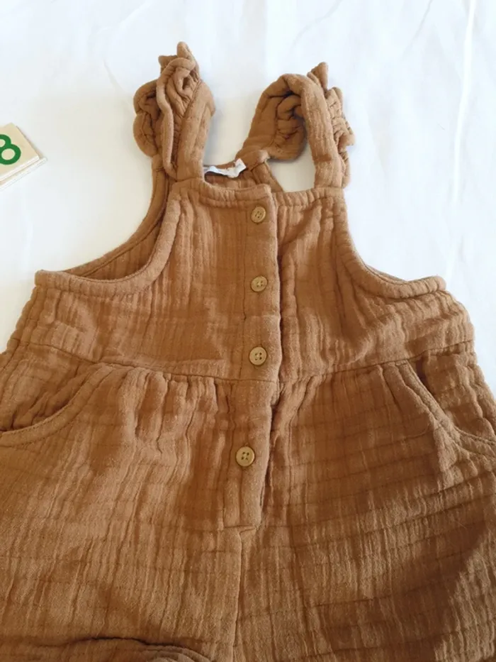 Lot salopette & robe Vertbaudet 18 mois - photo numéro 4