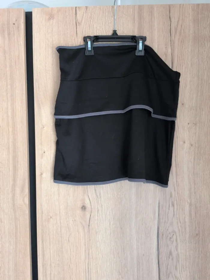 Jupe Taille 40 42 - photo numéro 2