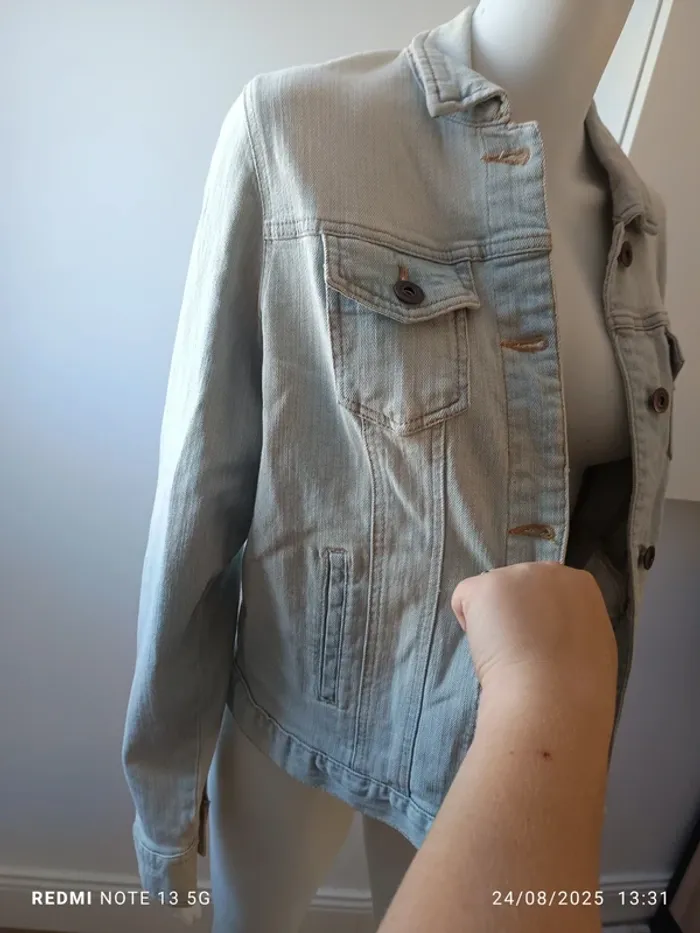 Magnifique veste en jean Kiabi taille XL - photo numéro 3