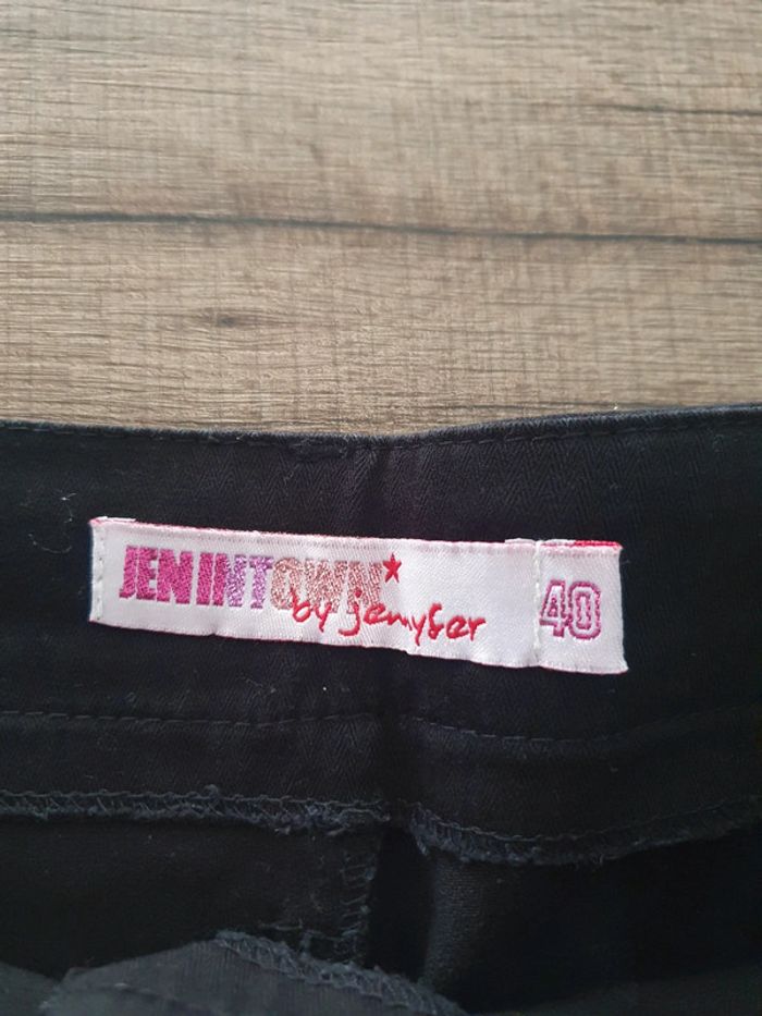 Short 40 - photo numéro 3