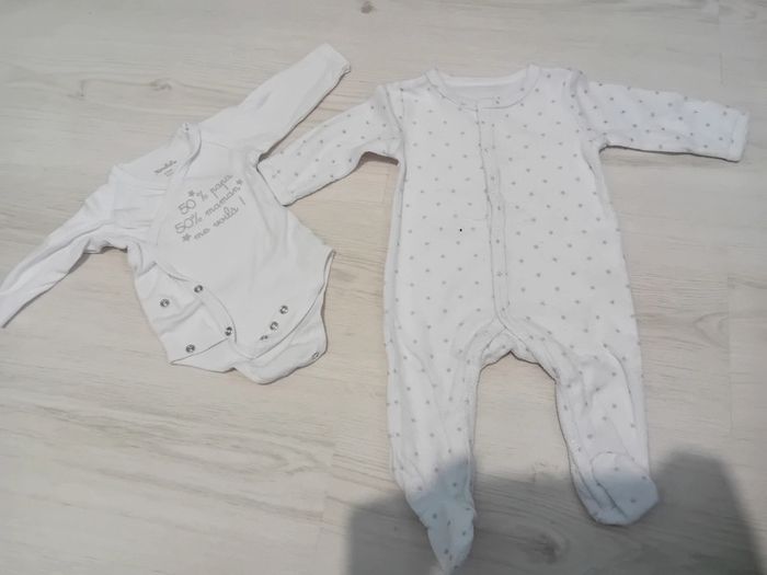 Pyjama et body