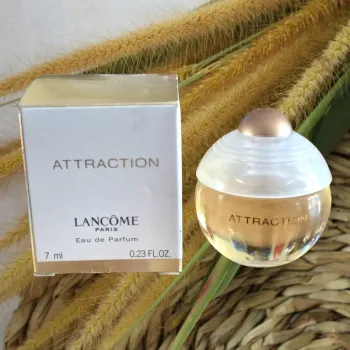 Miniature de parfum Neuve 🌸