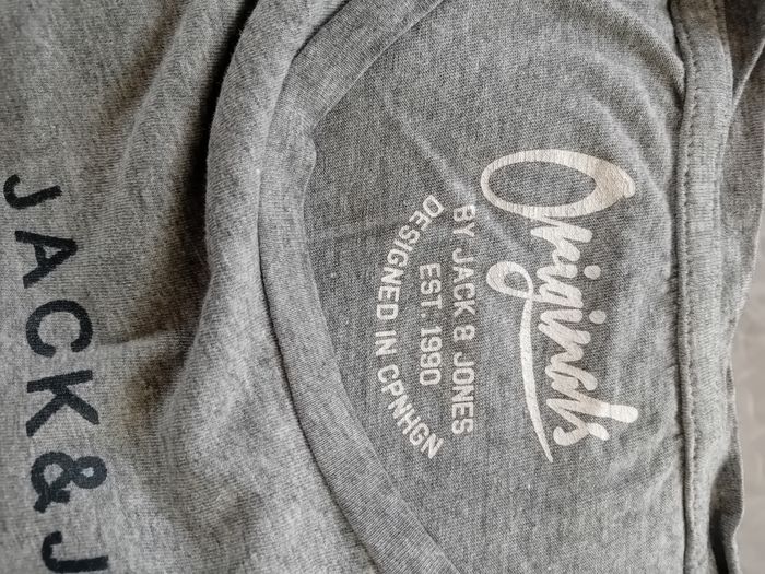 T-shirt taille M - photo numéro 3