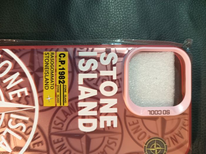 Coque stone island rose ip15 - photo numéro 2