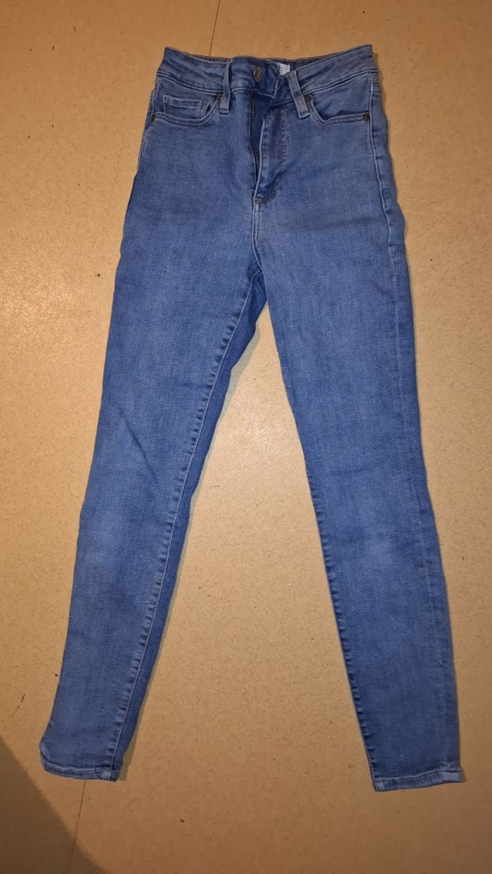 Lot 3 jeans taille 34 xs - photo numéro 4