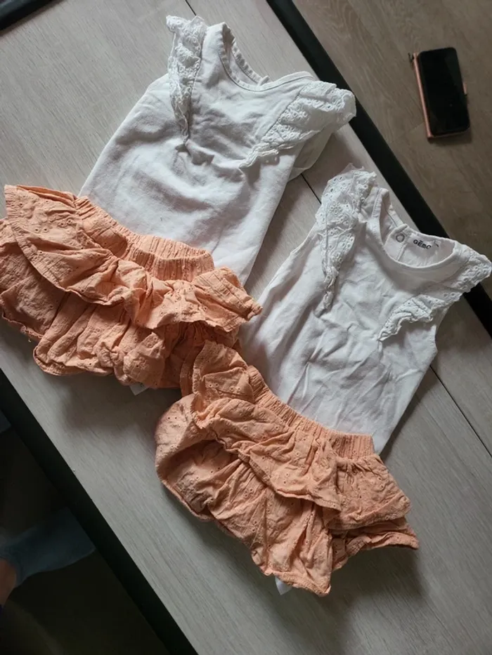 2 ensembles 9 mois