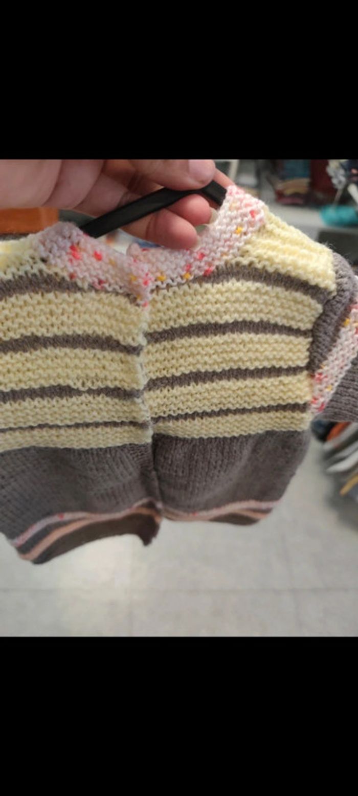 4 robes ou pull avec mouffles et bonnet ma création - photo numéro 8