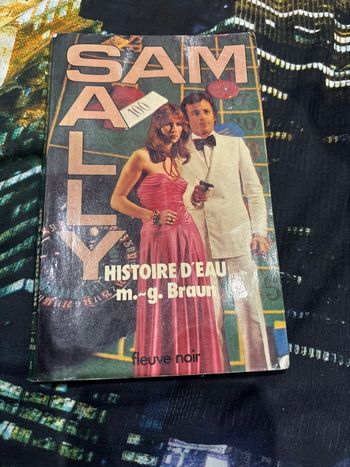 Livre sam salle