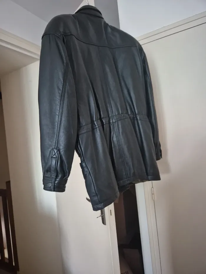Manteau en cuir - photo numéro 8