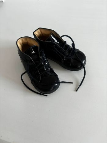 Chaussures vernies