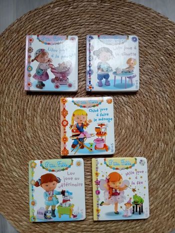 FLEURUS Lot de 5 livres "Ptite fille"