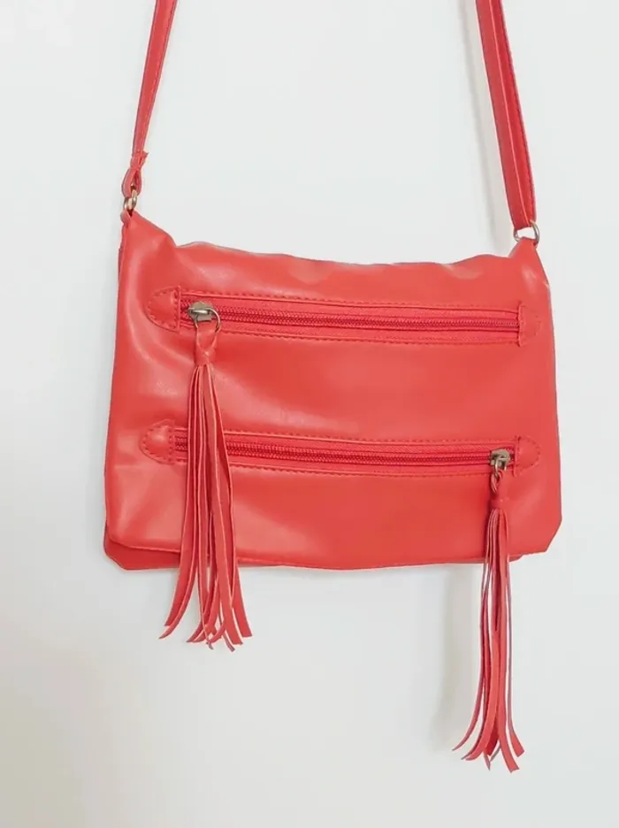 Pochette bandoulière corail pompon effet cuir vintage - photo numéro 2