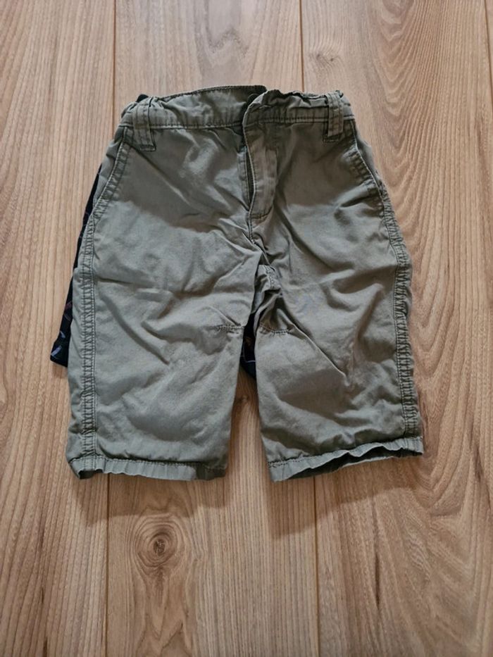 Lot shorts 3 ans - photo numéro 2